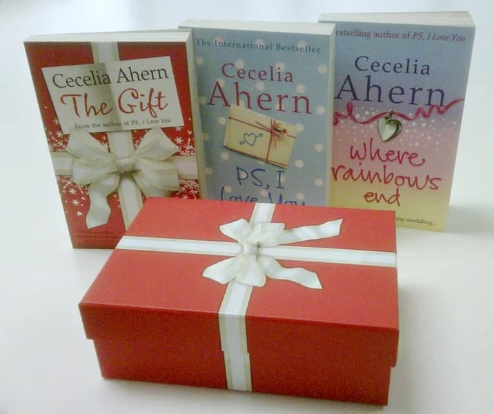 Cecelia Ahern - The Gift Box by Cecelia Ahern